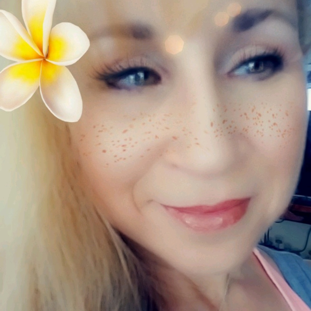 Meet your Posher, Juli